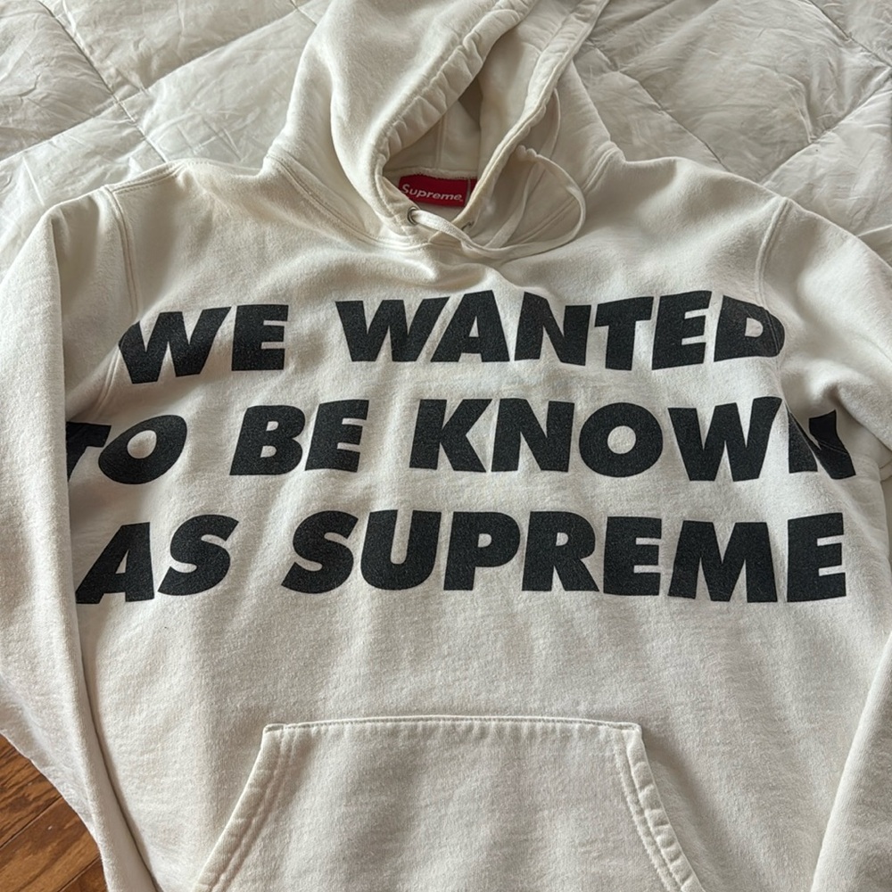 Supreme Hoodie